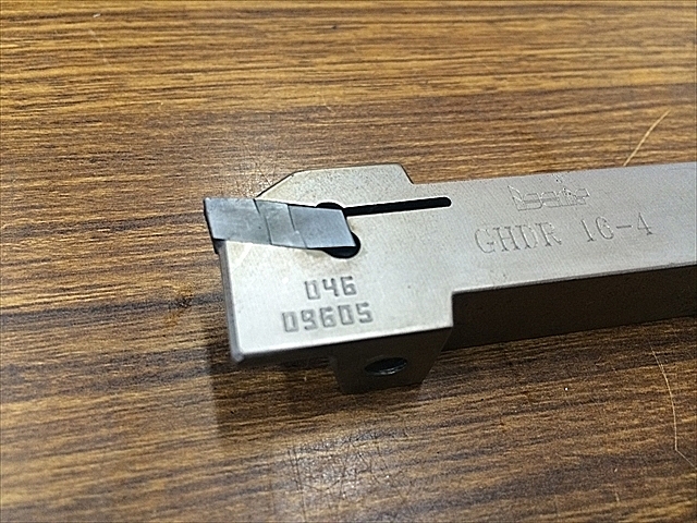 A104807 バイトホルダー イスカル GHDR16-4_1