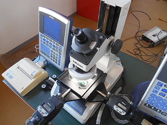 A100898 工具顕微鏡 ミツトヨ TM-500(176-811)_1