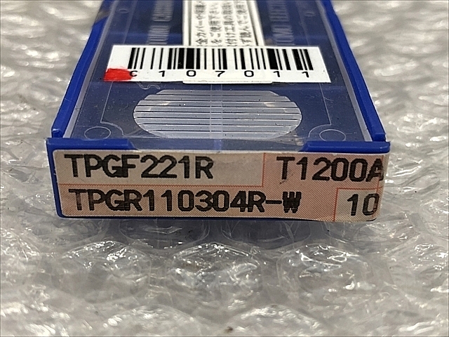 C107011 チップ 新品 住友 TPGR110304R-W_1