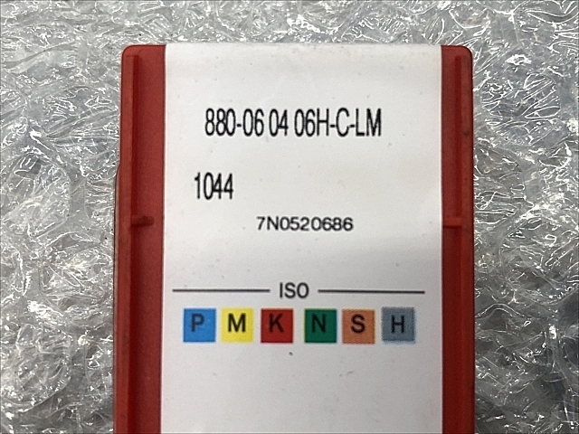 C106905 チップ 新品 サンドビック 880-060406H-C-LM_1