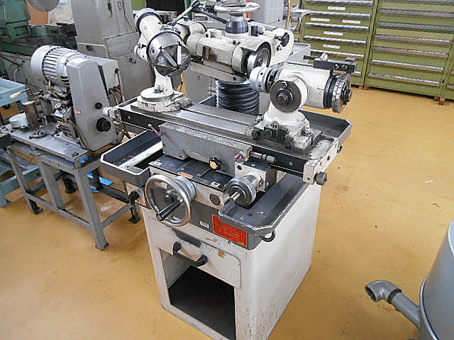 A032113 工具研削盤 伊藤製作所 DIAPET(DP-3N) | 株式会社 小林機械