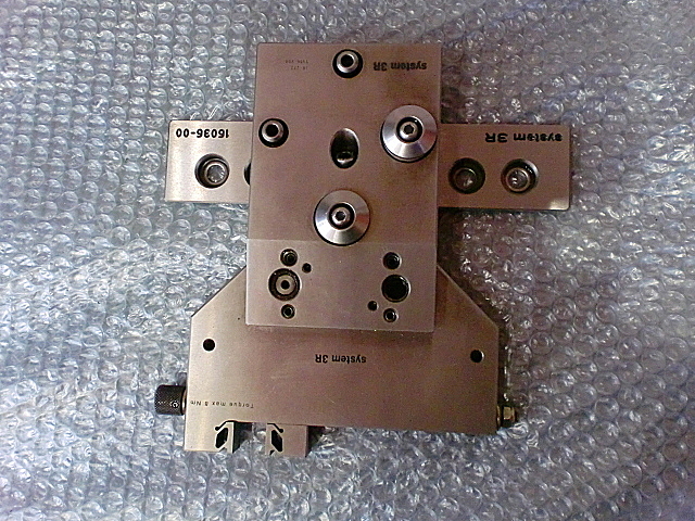 A016711 ワイヤーカットバイス システム3R | 株式会社 小林機械