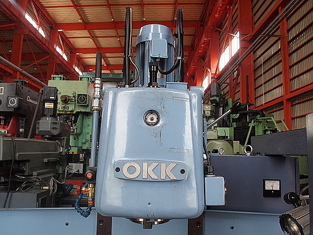 P000817 簡易型ＮＣフライス OKK RRM-2V_2