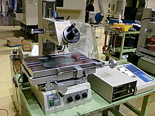A013332 工具顕微鏡 ニコン MEASURESCOPE 20 | 株式会社 小林機械