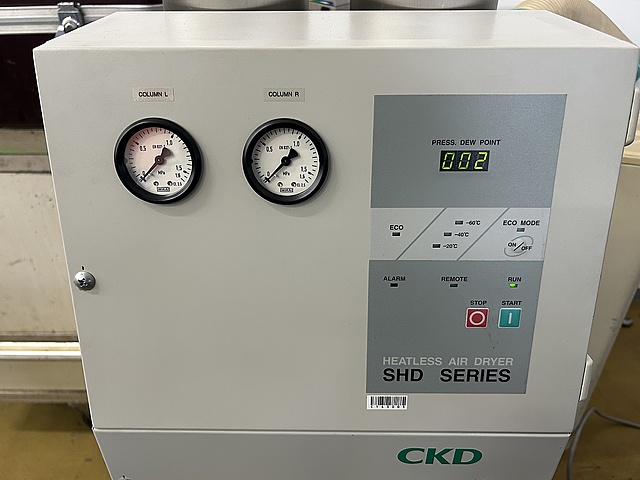 C143005 エアードライヤー CKD SHD3025-M04-60-E-AC200V_1